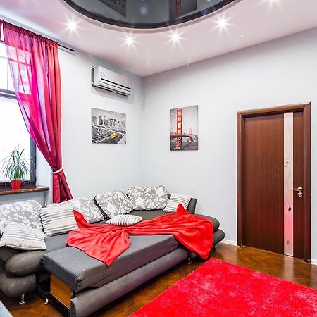 Alfa Apartments Uzhgorodska Lviv Dış mekan fotoğraf